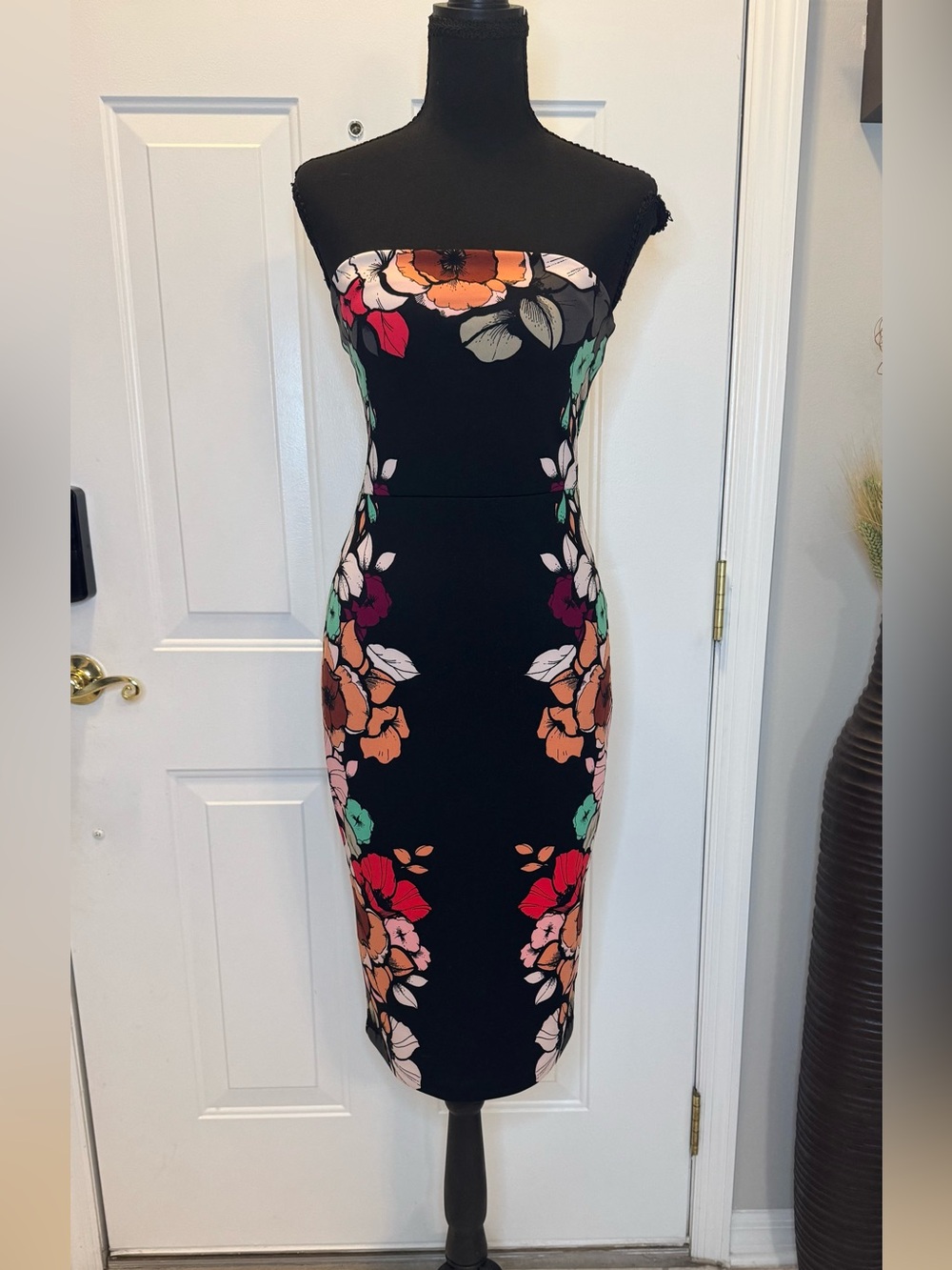 Express Strapless Black Floral Sheath Dress